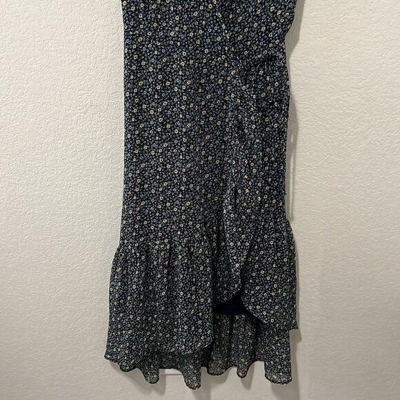 ABERCROMBIE & FITCH Navy Floral Dress, with Flutter Sleeve + Ruffle Hem, Size XS - Picture 2 of 5